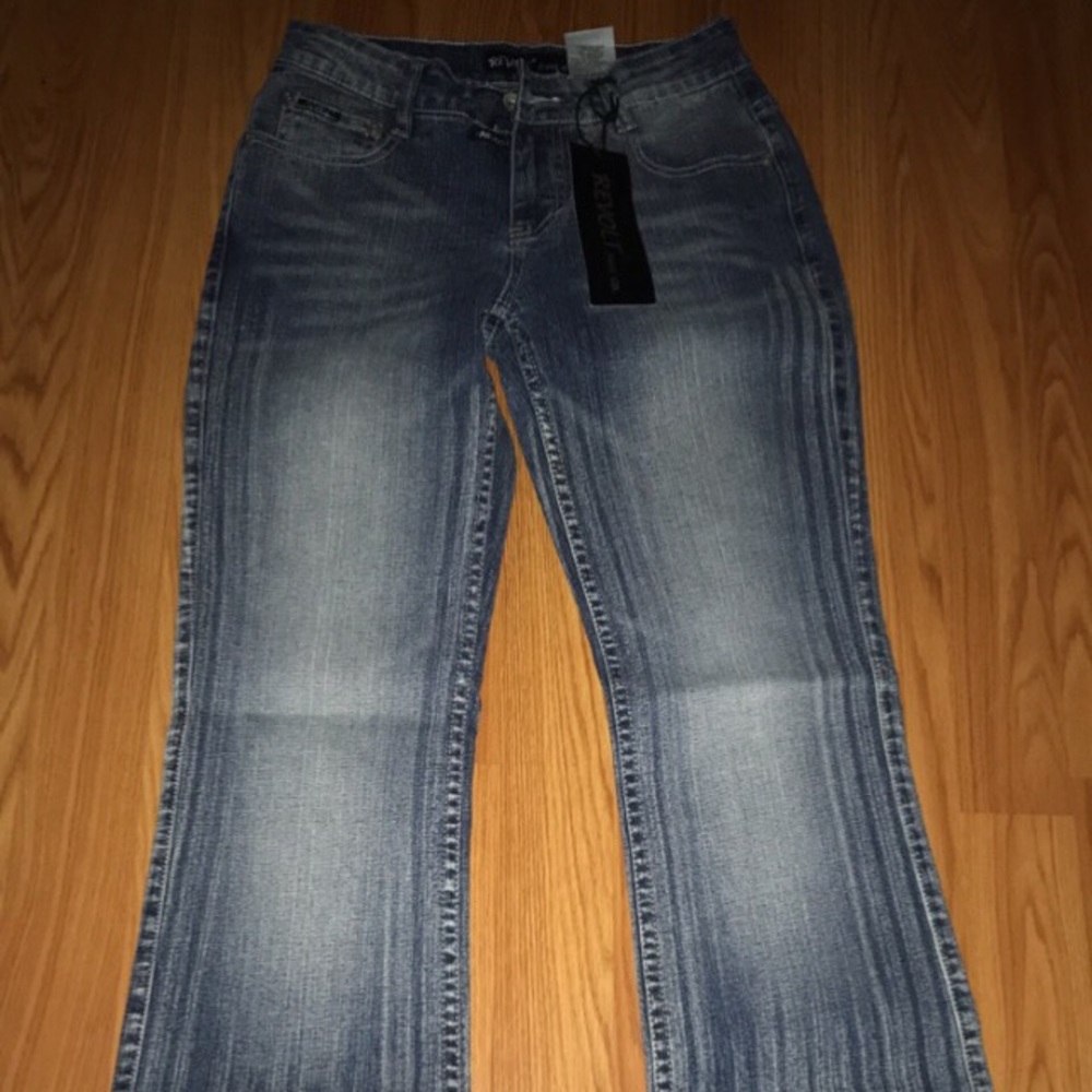 NWT Revolt Jeans Size 3
